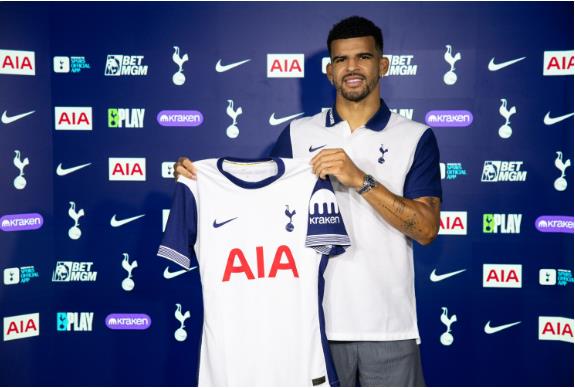 Tottenham no bom tan Dominic Solanke tu Bournemouth