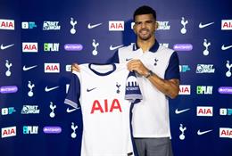 Video Tottenham công bố thương vụ Solanke theo phong cách truyện tranh