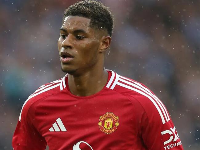 Marcus Rashford tap rieng cung Ruud van Nistelrooy 