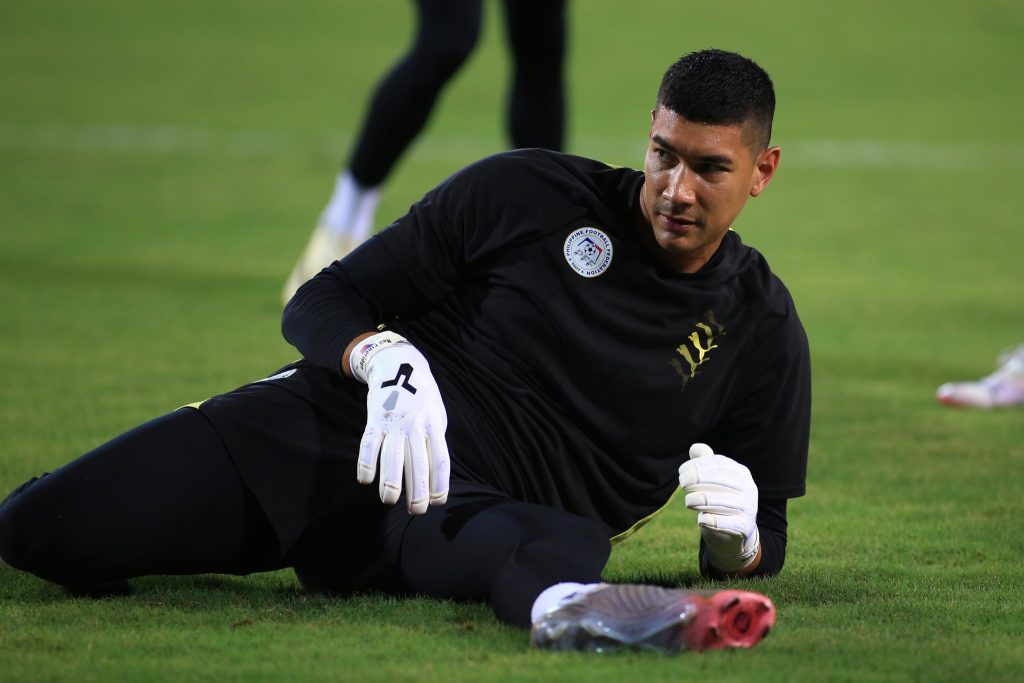 Chờ Filip Nguyễn so tài cùng Neil Etheridge 1